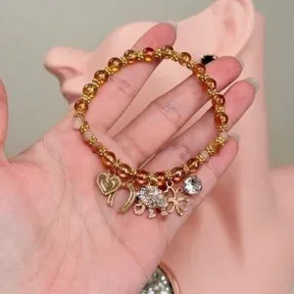 ?? Gold Charm Bracelet with Heart and Clover Accents